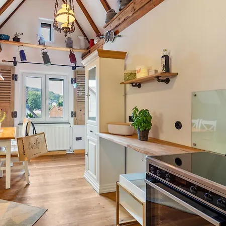 Zur Alten Post 아파트 *